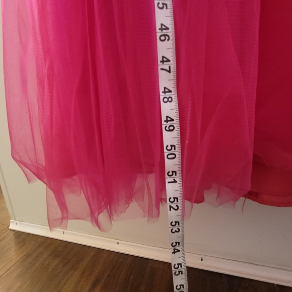 Prom special occasion gown - Picture 7 of 9